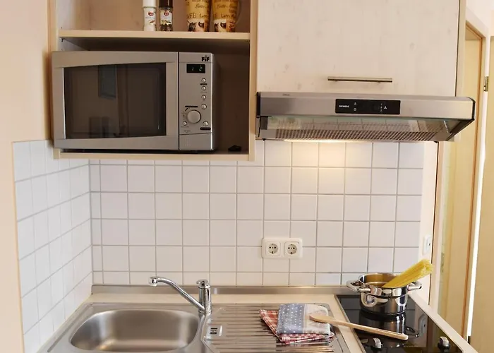 Mikro 3* Έρντινγκ